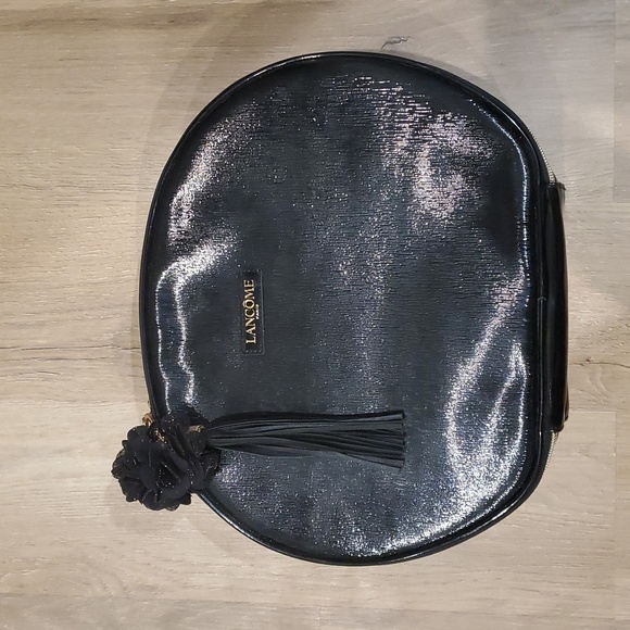 Lancome Handbags - Lancome Le Parisian Black Cosmetic Faux Leather Train Case